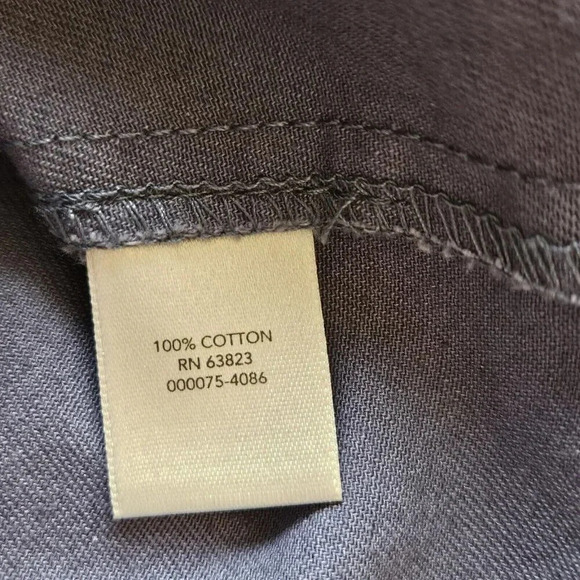 Christopher and Banks Sleeveless Button Up Utility Vest Size Large Petite - Picture 4 of 10